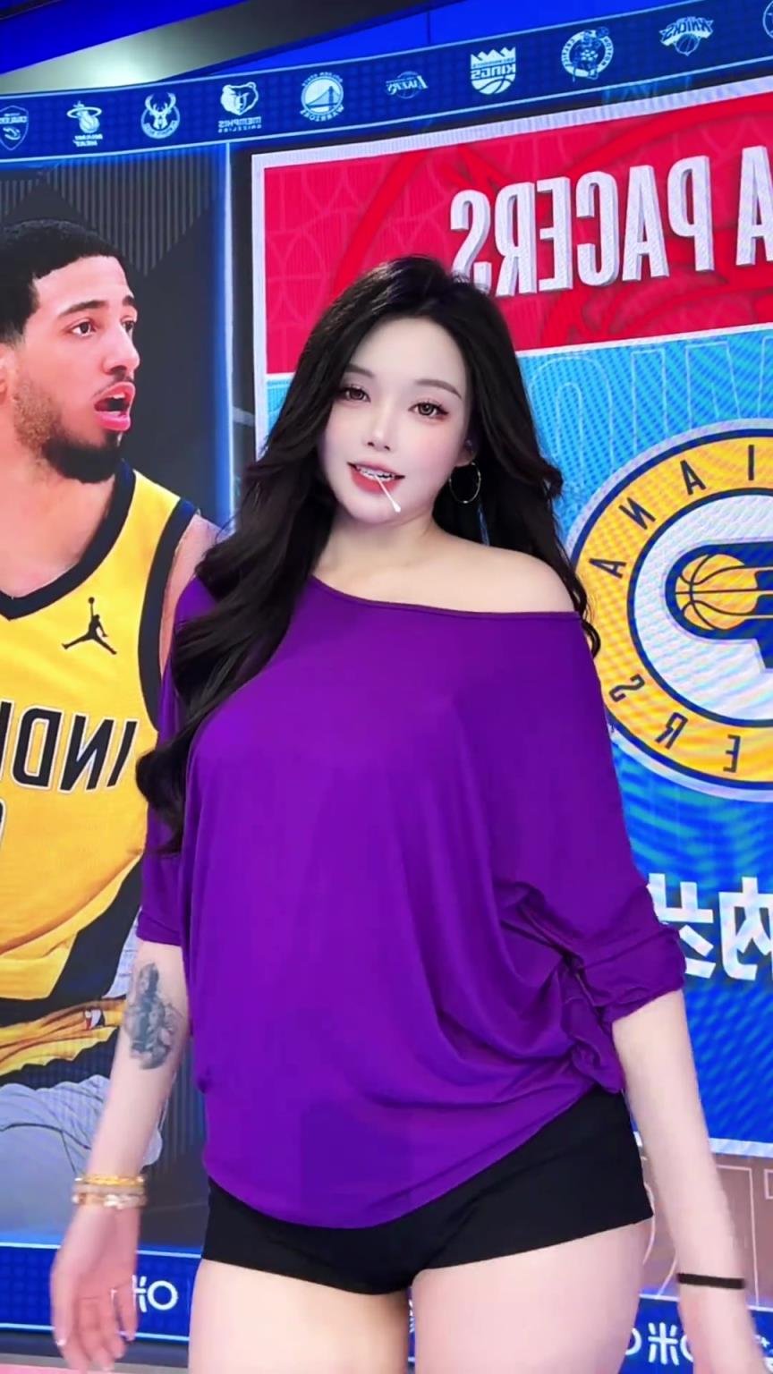 美女主播小太陽：年輕的將軍意氣風(fēng)發(fā)！ 哈利伯頓強(qiáng)的可怕